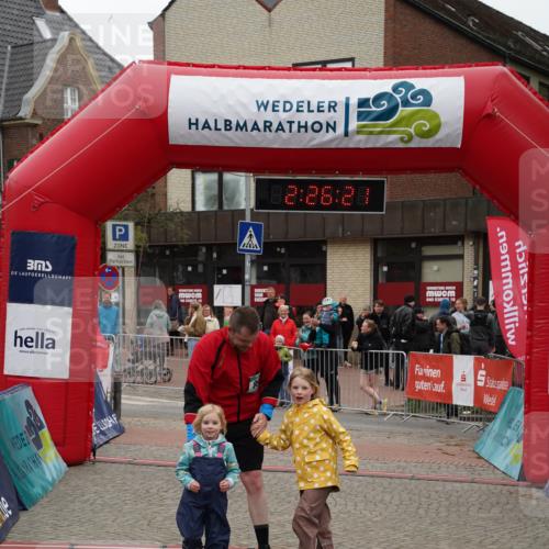 04.05.2025 - 8. Wedeler Halbmarathon Felixshl http://msf.ph/oto/7837117 04.05.2025 12:26:19 Ziel 891 meine-sportfotos.de