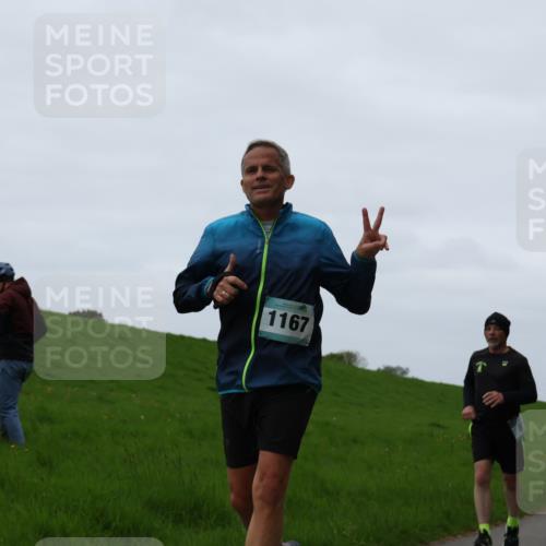 04.05.2025 - 8. Wedeler Halbmarathon Yannick Fuchs http://msf.ph/oto/7837146 04.05.2025 11:24:24 Laufen 1167, 346 meine-sportfotos.de