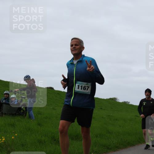04.05.2025 - 8. Wedeler Halbmarathon Yannick Fuchs http://msf.ph/oto/7837157 04.05.2025 11:24:24 Laufen 1167, 346 meine-sportfotos.de