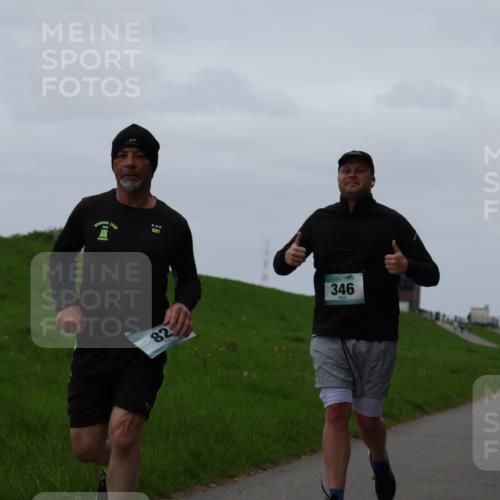 04.05.2025 - 8. Wedeler Halbmarathon Yannick Fuchs http://msf.ph/oto/7837177 04.05.2025 11:24:25 Laufen 82, 346 meine-sportfotos.de