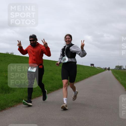 04.05.2025 - 8. Wedeler Halbmarathon Yannick Fuchs http://msf.ph/oto/7837178 04.05.2025 12:00:14 Laufen 24, 435 meine-sportfotos.de