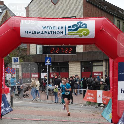 04.05.2025 - 8. Wedeler Halbmarathon Felixshl http://msf.ph/oto/7837217 04.05.2025 12:27:20 Ziel 385 meine-sportfotos.de