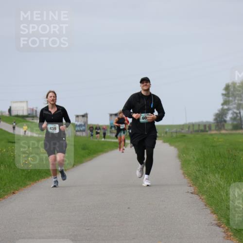 04.05.2025 - 8. Wedeler Halbmarathon Yannick Fuchs http://msf.ph/oto/7837235 04.05.2025 12:00:27 Laufen 439, 60 meine-sportfotos.de