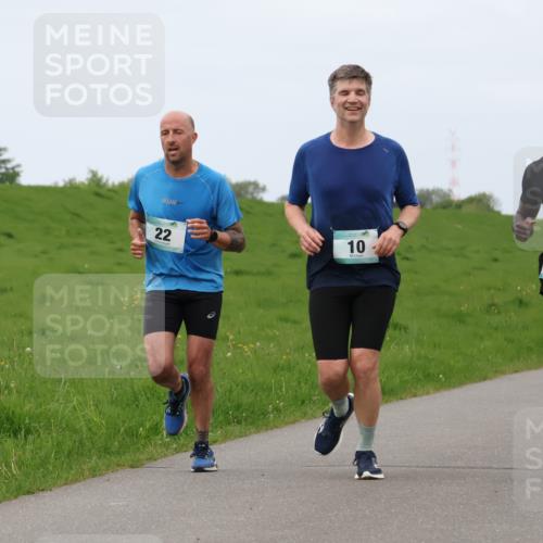 04.05.2025 - 8. Wedeler Halbmarathon Lena Gebhardt http://msf.ph/oto/7837300 04.05.2025 11:34:03 Laufen 22, 22, 10, 489, 175, 487 meine-sportfotos.de