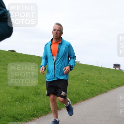 04.05.2025 - 8. Wedeler Halbmarathon Yannick Fuchs http://msf.ph/oto/7837402 04.05.2025 11:46:10 Laufen  meine-sportfotos.de