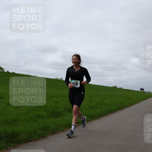 04.05.2025 - 8. Wedeler Halbmarathon Yannick Fuchs http://msf.ph/oto/7837446 04.05.2025 12:00:41 Laufen 439 meine-sportfotos.de