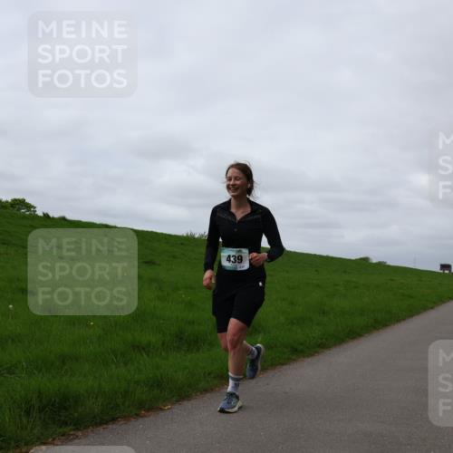 04.05.2025 - 8. Wedeler Halbmarathon Yannick Fuchs http://msf.ph/oto/7837450 04.05.2025 12:00:41 Laufen 439, 67 meine-sportfotos.de