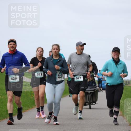 04.05.2025 - 8. Wedeler Halbmarathon Yannick Fuchs http://msf.ph/oto/7837474 04.05.2025 11:46:18 Laufen 530, 573, 529, 572 meine-sportfotos.de