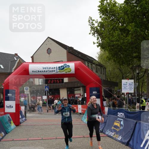 04.05.2025 - 8. Wedeler Halbmarathon Felixshl http://msf.ph/oto/7837475 04.05.2025 12:27:55 Ziel 57, 263 meine-sportfotos.de