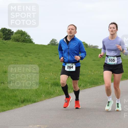 04.05.2025 - 8. Wedeler Halbmarathon Lena Gebhardt http://msf.ph/oto/7837488 04.05.2025 11:34:28 Laufen 15, 264, 555, 540, 47 meine-sportfotos.de