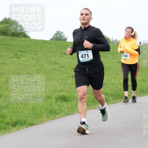 04.05.2025 - 8. Wedeler Halbmarathon Lena Gebhardt http://msf.ph/oto/7837504 04.05.2025 11:34:34 Laufen 471, 540, 294 meine-sportfotos.de