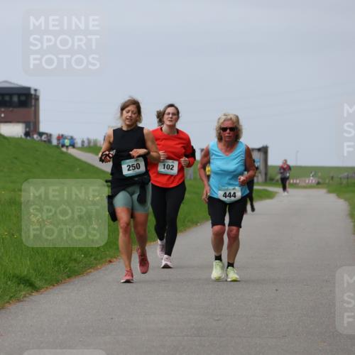 04.05.2025 - 8. Wedeler Halbmarathon Yannick Fuchs http://msf.ph/oto/7837515 04.05.2025 12:00:53 Laufen 250, 102, 444 meine-sportfotos.de