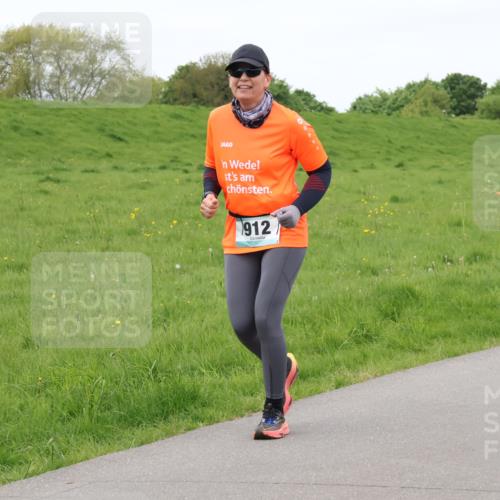 04.05.2025 - 8. Wedeler Halbmarathon Lena Gebhardt http://msf.ph/oto/7837564 04.05.2025 11:34:45 Laufen 912, 830 meine-sportfotos.de