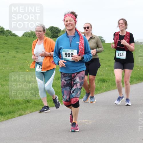 04.05.2025 - 8. Wedeler Halbmarathon Lena Gebhardt http://msf.ph/oto/7837579 04.05.2025 11:34:46 Laufen 83, 999, 243, 114 meine-sportfotos.de
