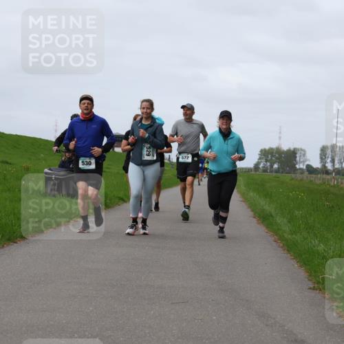 04.05.2025 - 8. Wedeler Halbmarathon Yannick Fuchs http://msf.ph/oto/7837595 04.05.2025 11:46:21 Laufen 530, 572 meine-sportfotos.de