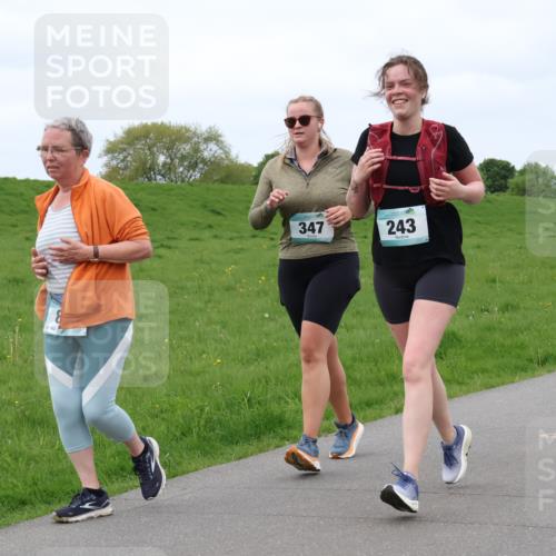04.05.2025 - 8. Wedeler Halbmarathon Lena Gebhardt http://msf.ph/oto/7837609 04.05.2025 11:34:48 Laufen 347, 243 meine-sportfotos.de