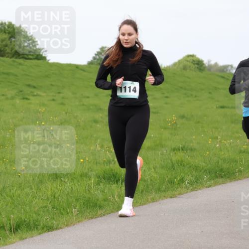 04.05.2025 - 8. Wedeler Halbmarathon Lena Gebhardt http://msf.ph/oto/7837640 04.05.2025 11:34:51 Laufen 1114, 402 meine-sportfotos.de