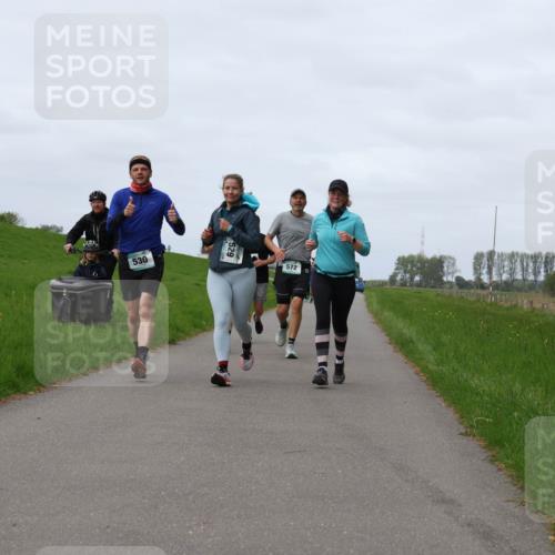 04.05.2025 - 8. Wedeler Halbmarathon Yannick Fuchs http://msf.ph/oto/7837647 04.05.2025 11:46:22 Laufen 530, 572 meine-sportfotos.de