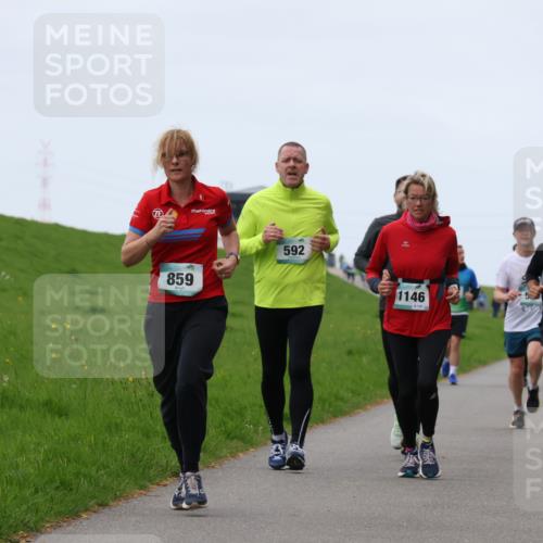 04.05.2025 - 8. Wedeler Halbmarathon Yannick Fuchs http://msf.ph/oto/7837669 04.05.2025 11:24:52 Laufen 859, 592, 1146, 8130, 736 meine-sportfotos.de