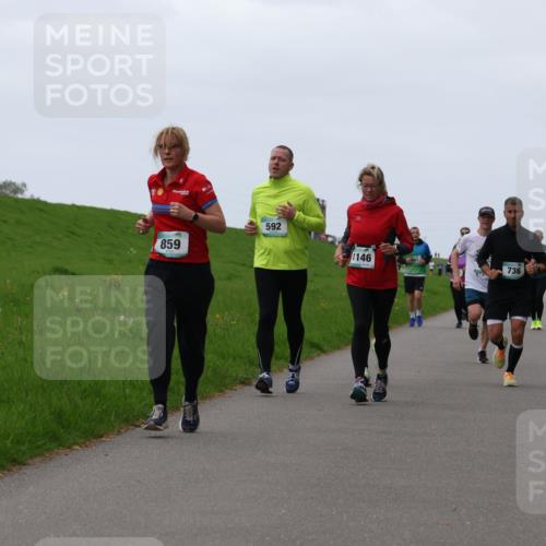 04.05.2025 - 8. Wedeler Halbmarathon Yannick Fuchs http://msf.ph/oto/7837708 04.05.2025 11:24:53 Laufen 859, 592, 1146, 736 meine-sportfotos.de