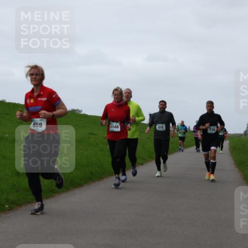 04.05.2025 - 8. Wedeler Halbmarathon Yannick Fuchs http://msf.ph/oto/7837772 04.05.2025 11:24:56 Laufen 859, 1146, 475, 736 meine-sportfotos.de