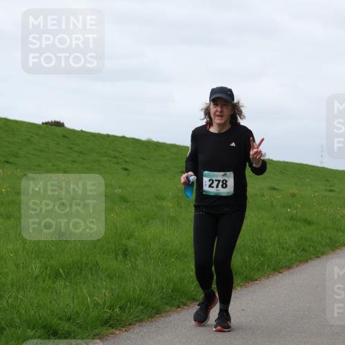 04.05.2025 - 8. Wedeler Halbmarathon Yannick Fuchs http://msf.ph/oto/7837786 04.05.2025 12:01:22 Laufen 278 meine-sportfotos.de