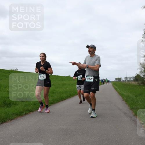 04.05.2025 - 8. Wedeler Halbmarathon Yannick Fuchs http://msf.ph/oto/7837829 04.05.2025 11:46:27 Laufen 573, 140, 572 meine-sportfotos.de