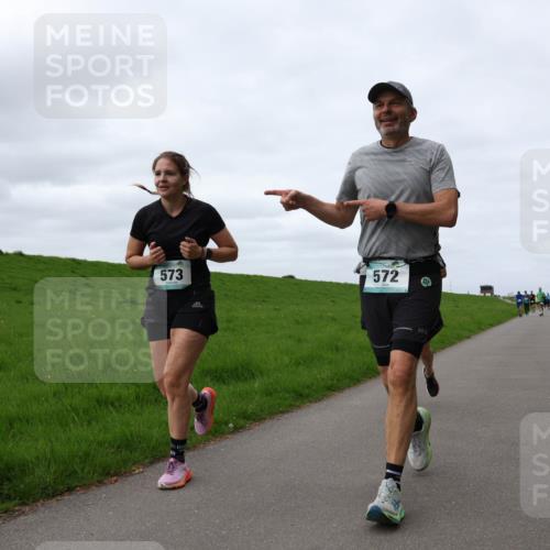 04.05.2025 - 8. Wedeler Halbmarathon Yannick Fuchs http://msf.ph/oto/7837870 04.05.2025 11:46:27 Laufen 573, 572 meine-sportfotos.de