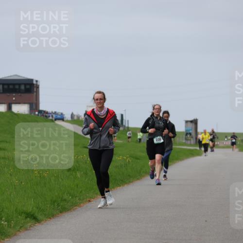 04.05.2025 - 8. Wedeler Halbmarathon Yannick Fuchs http://msf.ph/oto/7837874 04.05.2025 12:01:38 Laufen 235 meine-sportfotos.de