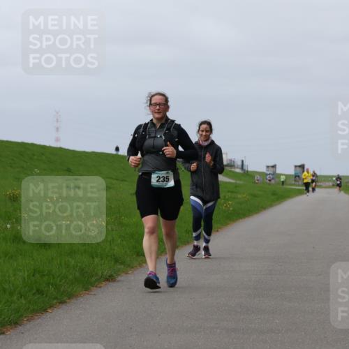 04.05.2025 - 8. Wedeler Halbmarathon Yannick Fuchs http://msf.ph/oto/7837968 04.05.2025 12:01:50 Laufen 235 meine-sportfotos.de