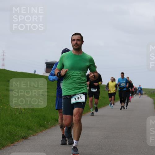 04.05.2025 - 8. Wedeler Halbmarathon Yannick Fuchs http://msf.ph/oto/7837977 04.05.2025 11:46:37 Laufen 143, 1148 meine-sportfotos.de