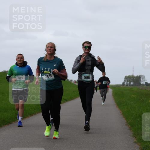 04.05.2025 - 8. Wedeler Halbmarathon Yannick Fuchs http://msf.ph/oto/7838028 04.05.2025 11:25:06 Laufen 881, 2025, 769, 565 meine-sportfotos.de
