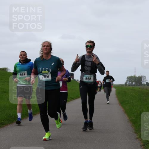 04.05.2025 - 8. Wedeler Halbmarathon Yannick Fuchs http://msf.ph/oto/7838043 04.05.2025 11:25:07 Laufen 881, 2025, 769, 565 meine-sportfotos.de
