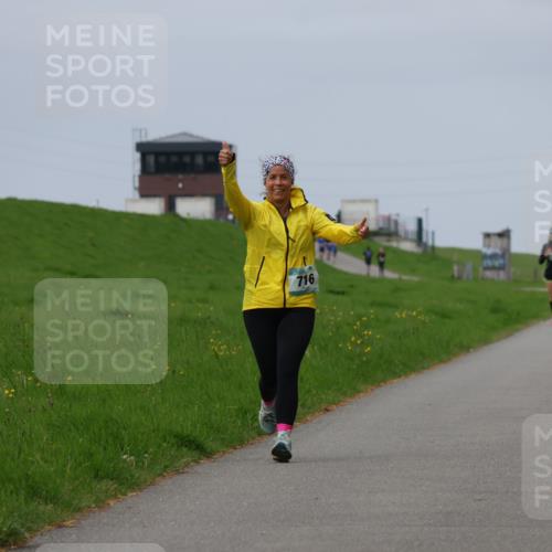 04.05.2025 - 8. Wedeler Halbmarathon Yannick Fuchs http://msf.ph/oto/7838058 04.05.2025 12:02:18 Laufen 716 meine-sportfotos.de