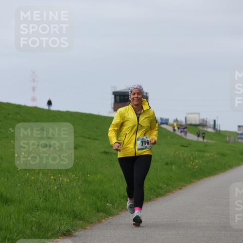 04.05.2025 - 8. Wedeler Halbmarathon Yannick Fuchs http://msf.ph/oto/7838143 04.05.2025 12:02:20 Laufen 716 meine-sportfotos.de