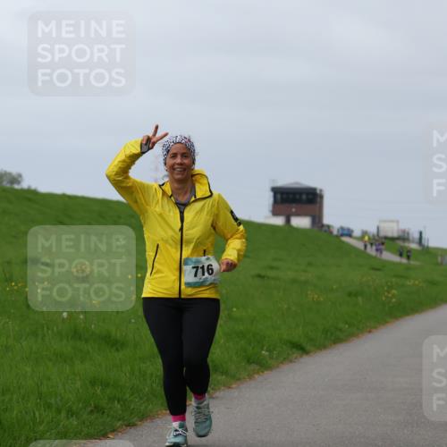04.05.2025 - 8. Wedeler Halbmarathon Yannick Fuchs http://msf.ph/oto/7838186 04.05.2025 12:02:23 Laufen 716 meine-sportfotos.de