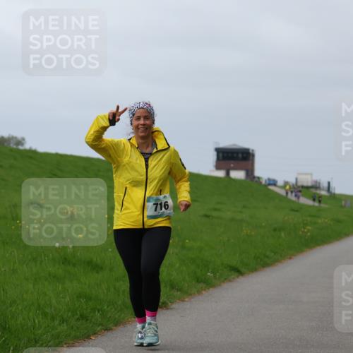 04.05.2025 - 8. Wedeler Halbmarathon Yannick Fuchs http://msf.ph/oto/7838191 04.05.2025 12:02:23 Laufen 716 meine-sportfotos.de