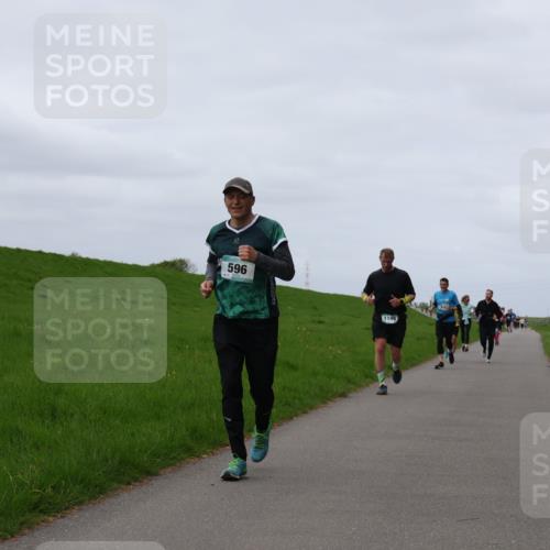 04.05.2025 - 8. Wedeler Halbmarathon Yannick Fuchs http://msf.ph/oto/7838221 04.05.2025 11:46:43 Laufen 596, 1148 meine-sportfotos.de