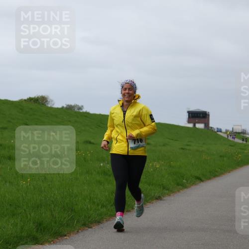04.05.2025 - 8. Wedeler Halbmarathon Yannick Fuchs http://msf.ph/oto/7838223 04.05.2025 12:02:23 Laufen 716 meine-sportfotos.de