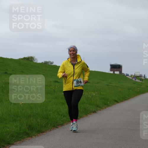 04.05.2025 - 8. Wedeler Halbmarathon Yannick Fuchs http://msf.ph/oto/7838236 04.05.2025 12:02:23 Laufen 716 meine-sportfotos.de
