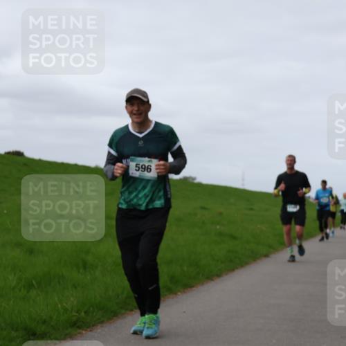 04.05.2025 - 8. Wedeler Halbmarathon Yannick Fuchs http://msf.ph/oto/7838267 04.05.2025 11:46:44 Laufen 596 meine-sportfotos.de