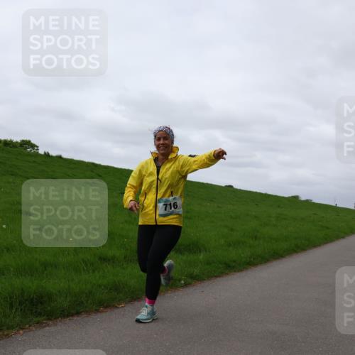 04.05.2025 - 8. Wedeler Halbmarathon Yannick Fuchs http://msf.ph/oto/7838297 04.05.2025 12:02:26 Laufen 716 meine-sportfotos.de