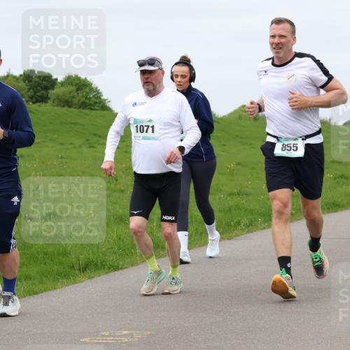 04.05.2025 - 8. Wedeler Halbmarathon Lena Gebhardt http://msf.ph/oto/7838392 04.05.2025 11:37:12 Laufen 782, 1071, 855 meine-sportfotos.de