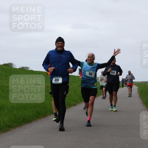 04.05.2025 - 8. Wedeler Halbmarathon Yannick Fuchs http://msf.ph/oto/7838440 04.05.2025 11:25:19 Laufen 89, 88, 569 meine-sportfotos.de