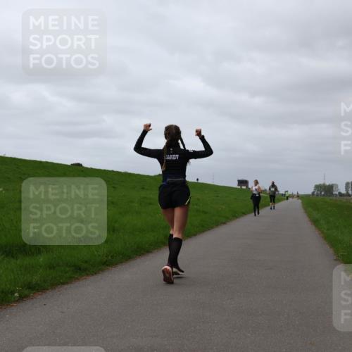 04.05.2025 - 8. Wedeler Halbmarathon Yannick Fuchs http://msf.ph/oto/7838450 04.05.2025 12:02:52 Laufen  meine-sportfotos.de
