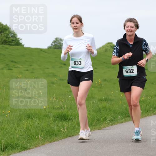 04.05.2025 - 8. Wedeler Halbmarathon Lena Gebhardt http://msf.ph/oto/7838485 04.05.2025 11:37:28 Laufen 633, 632 meine-sportfotos.de