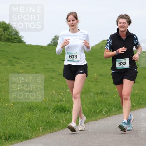 04.05.2025 - 8. Wedeler Halbmarathon Lena Gebhardt http://msf.ph/oto/7838491 04.05.2025 11:37:29 Laufen 633, 632 meine-sportfotos.de
