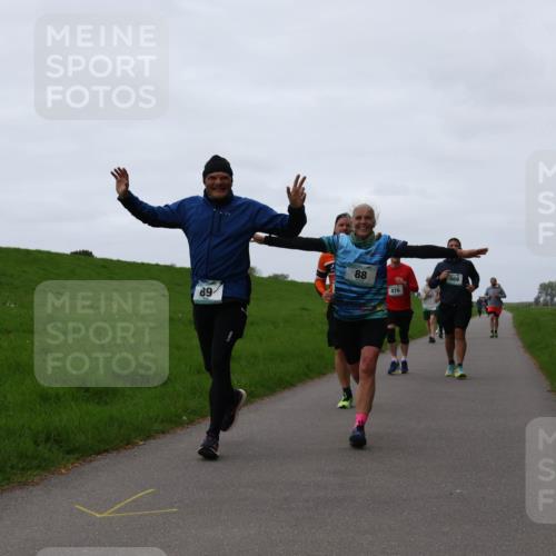 04.05.2025 - 8. Wedeler Halbmarathon Yannick Fuchs http://msf.ph/oto/7838506 04.05.2025 11:25:21 Laufen 89, 88, 569, 476 meine-sportfotos.de