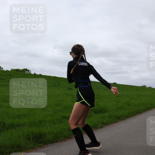 04.05.2025 - 8. Wedeler Halbmarathon Yannick Fuchs http://msf.ph/oto/7838510 04.05.2025 12:02:54 Laufen  meine-sportfotos.de