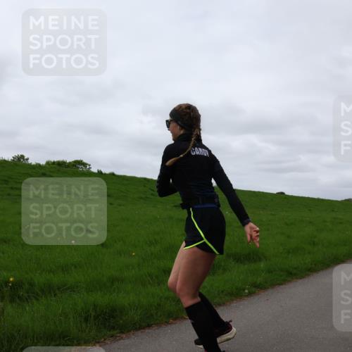 04.05.2025 - 8. Wedeler Halbmarathon Yannick Fuchs http://msf.ph/oto/7838512 04.05.2025 12:02:54 Laufen  meine-sportfotos.de